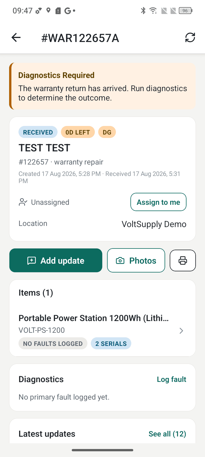 RMA detail for a warranty repair showing Diagnostics Required, a DG flag, SLA countdown and item serials